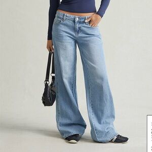 PacSun Low-Rise Baggy Jeans